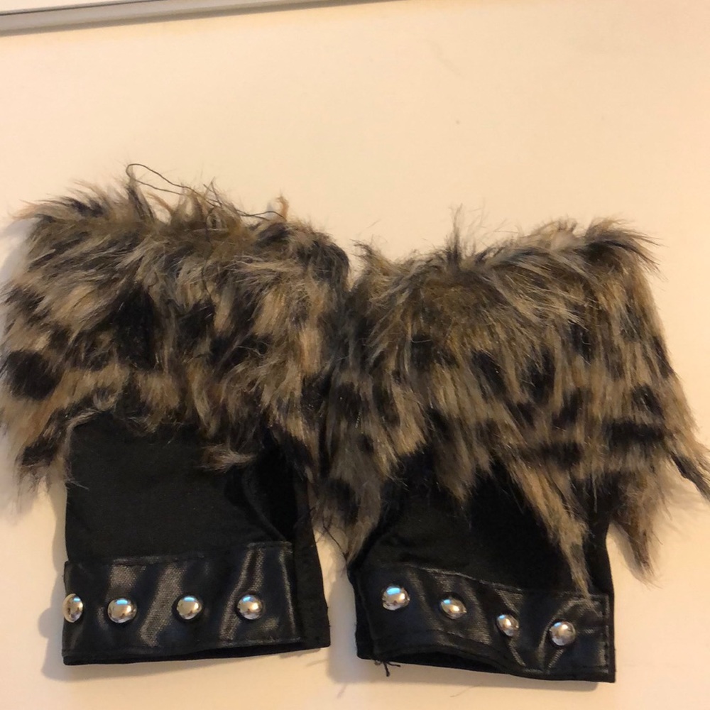 Gloves for Halloween/costumes